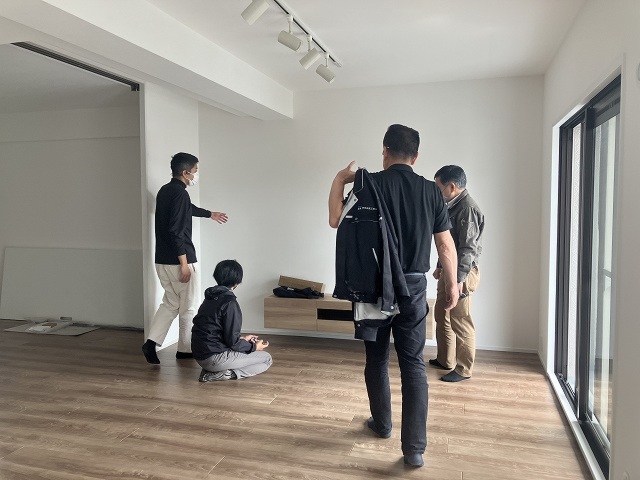 社内検査