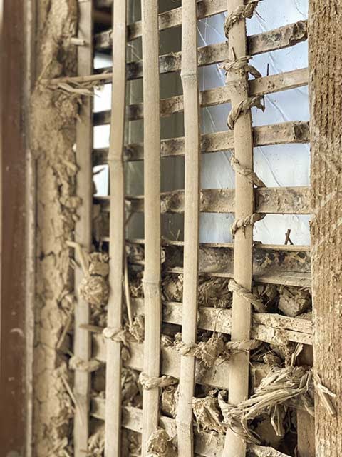 解体中／竹小舞、発見！